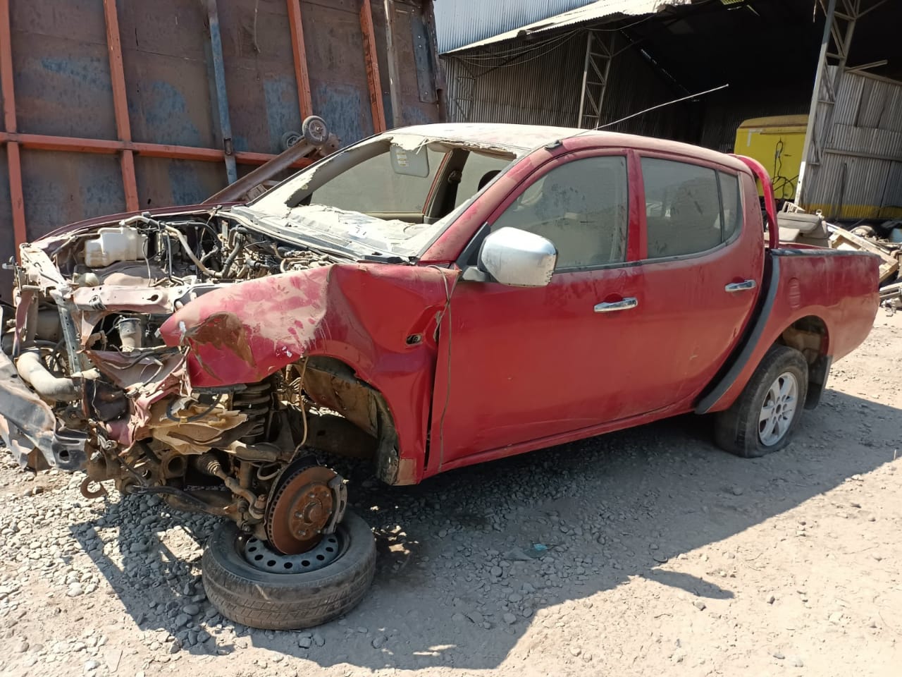  Mitsubishi L200 2008    EN DESARME
